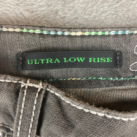 Rock 47 By Wrangler Jeans Womens 3/4 Ultra Low Rise Embellished Bootcut Capris - Picture 11 of 15